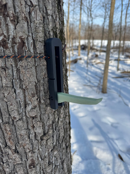 Ground Hanger and Rope Lock