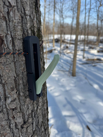 Ground Hanger and Rope Lock